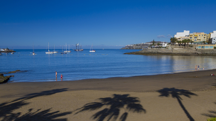 Playa Las Marañuelas een charmant en rustig strand om van te genieten